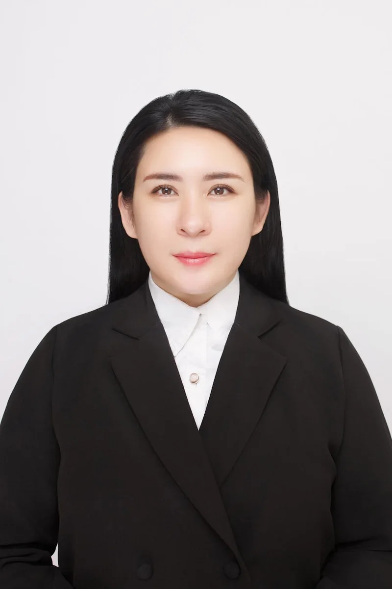 蜜桃视频视频卡片标注示意：频道标签、专题归属、时长与状态标记在卡片上的位置